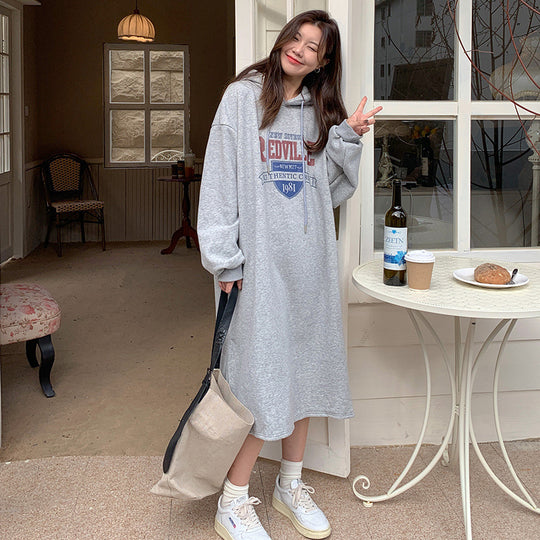 Damen Hoodie-Kleid mit lässigem Schnitt und stylischem Grafikdruck EB
