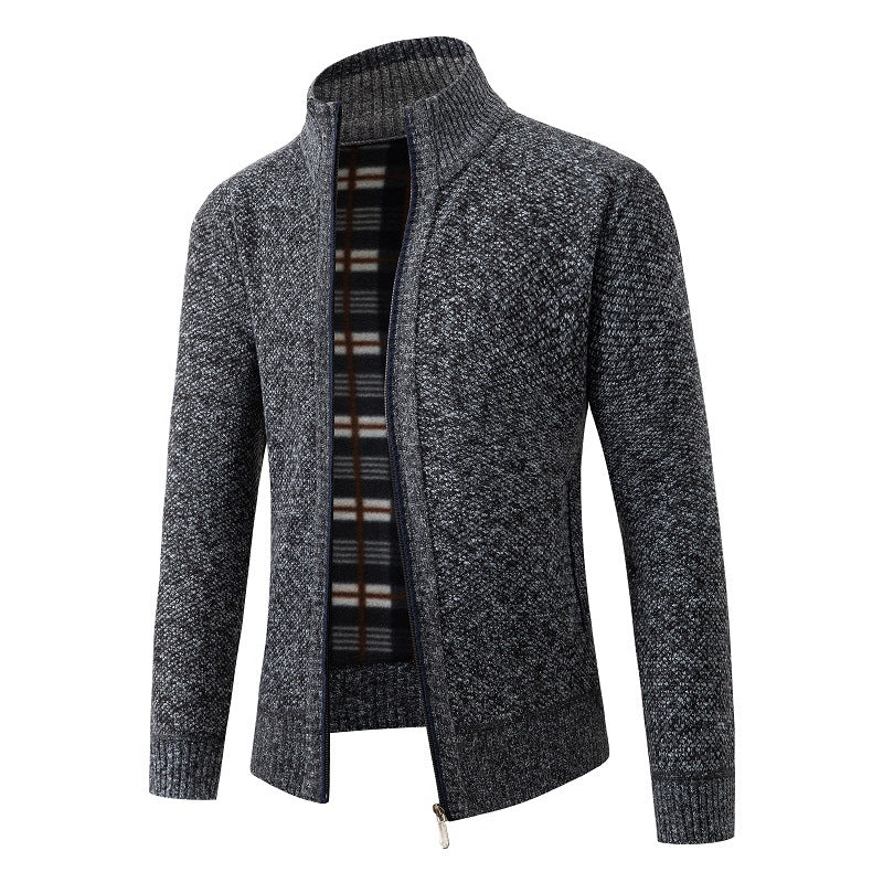 Herren Strickjacke mit strukturiertem Design und hohem Kragen EB