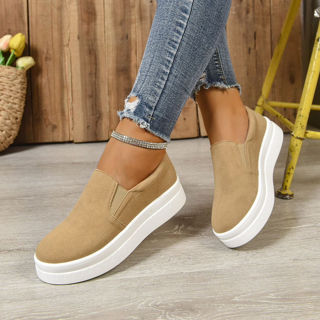 Damen Slip-On Sneakers mit komfortabler Polsterung und rutschfester Sohle EB