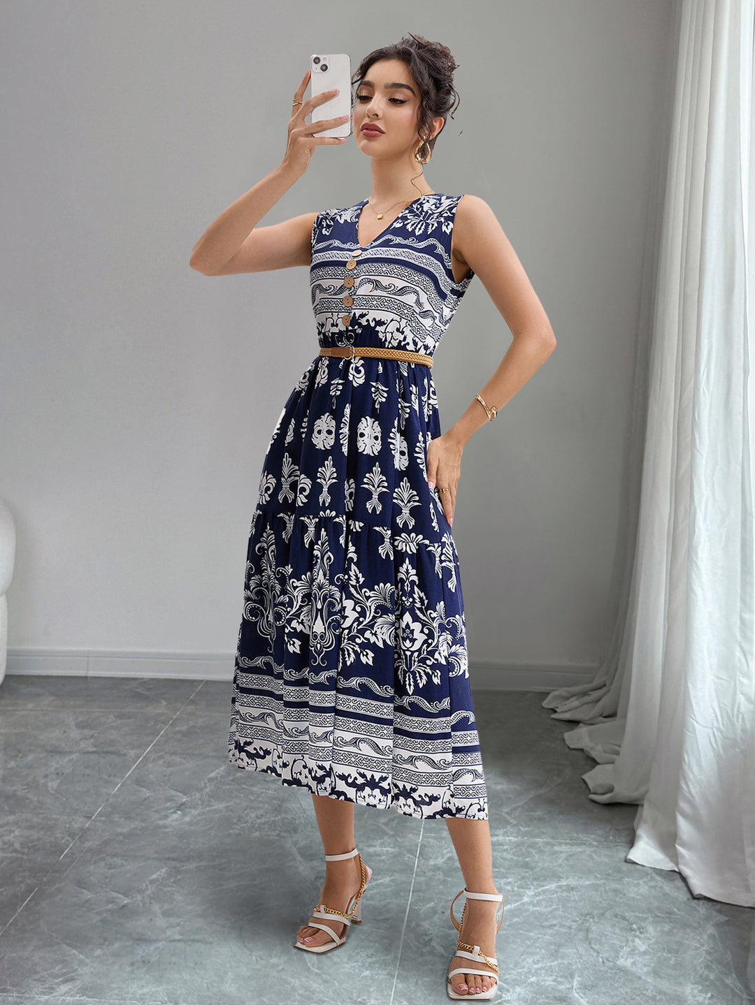 Damen Midi-Kleid mit Knopfleiste und traumhaftem Muster EB