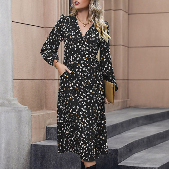 Damen Wickelkleid mit femininen Puffärmeln und floralem Muster EB