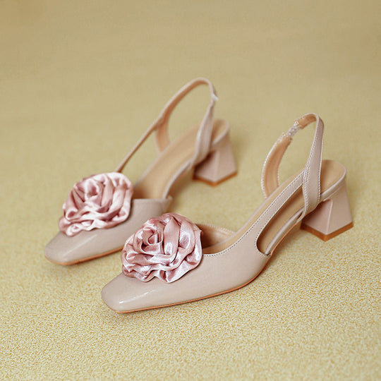 Damen Slingback-Pumps mit floralen Satin-Applikationen und komfortablem Blockabsatz EB