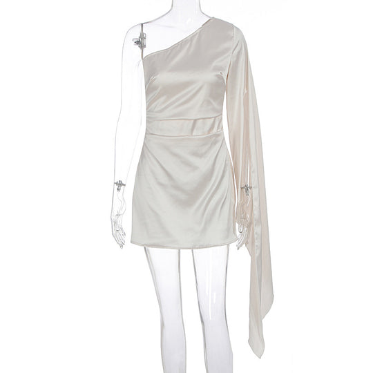 Damen Einseitig Schulterfreies Minikleid mit schickem Satin-Finish EB