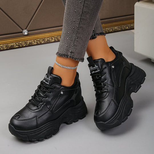 Damen sportliche Sneakers mit dämpfender Sohle und modischem Obermaterial EB