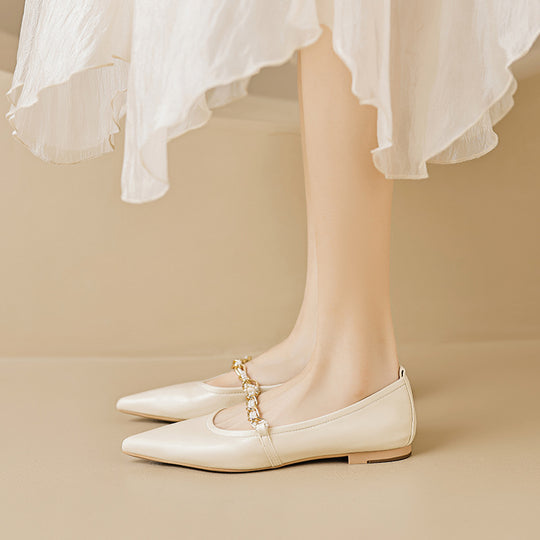 Damen Ballerinas aus Leder mit edlem Kettendetail EB