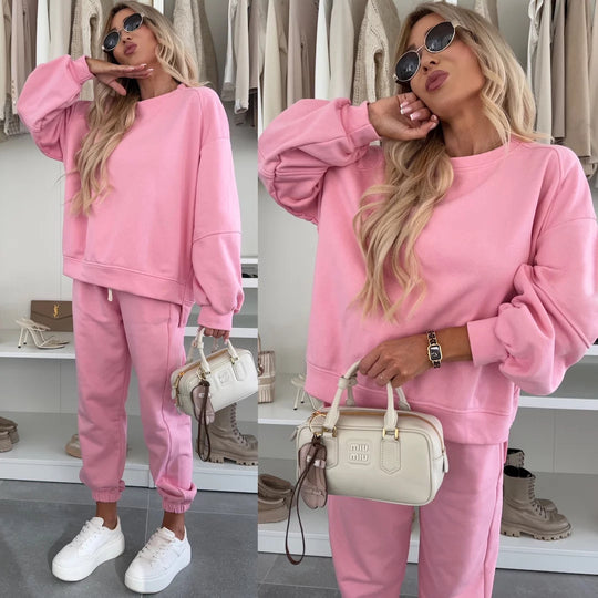 Damen Oversized Loungewear-Set aus weich angerautem Sweat mit Kordelzug-Jogginghose und relaxed Pullover EB