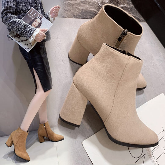 Damen Stiefeletten mit elegantem Blockabsatz und praktischem Reißverschluss EB