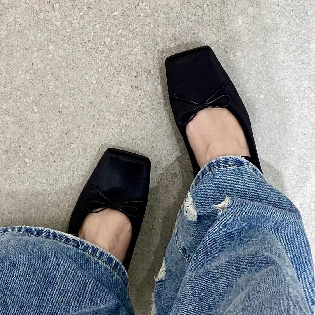 Damen Ballerinas aus hochwertigem Kunstleder mit eleganten Schleifendetails EB