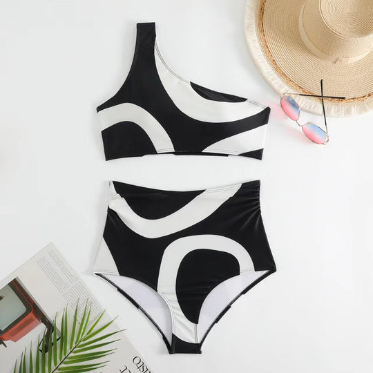 Damen Bikini-Set mit asymmetrischem Oberteil und elegantem Wickelrock EB
