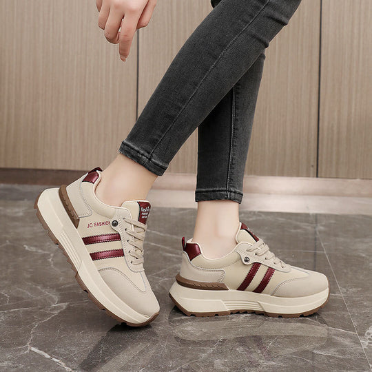 Damen modische Sneakers mit robustem Obermaterial und dämpfendem Sohlenprofil EB