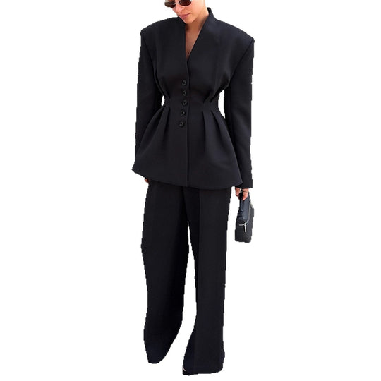 Damen Eleganter Blazer-Hosenanzug mit taillierter Silhouette und klassischen Knopfdetails EB