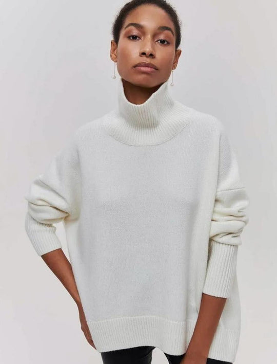 Damen Oversized Rollkragenpullover aus weichem Strick EB
