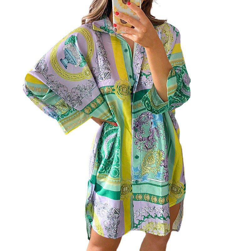 Damen stylisches Oversized-Hemdkleid mit buntem Muster und weit geschnittenen Ärmeln EB