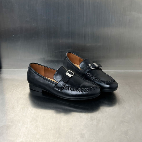 Damen Elegante Mokassins aus hochwertigem Leder mit stilvoller Schnallenverzierung EB