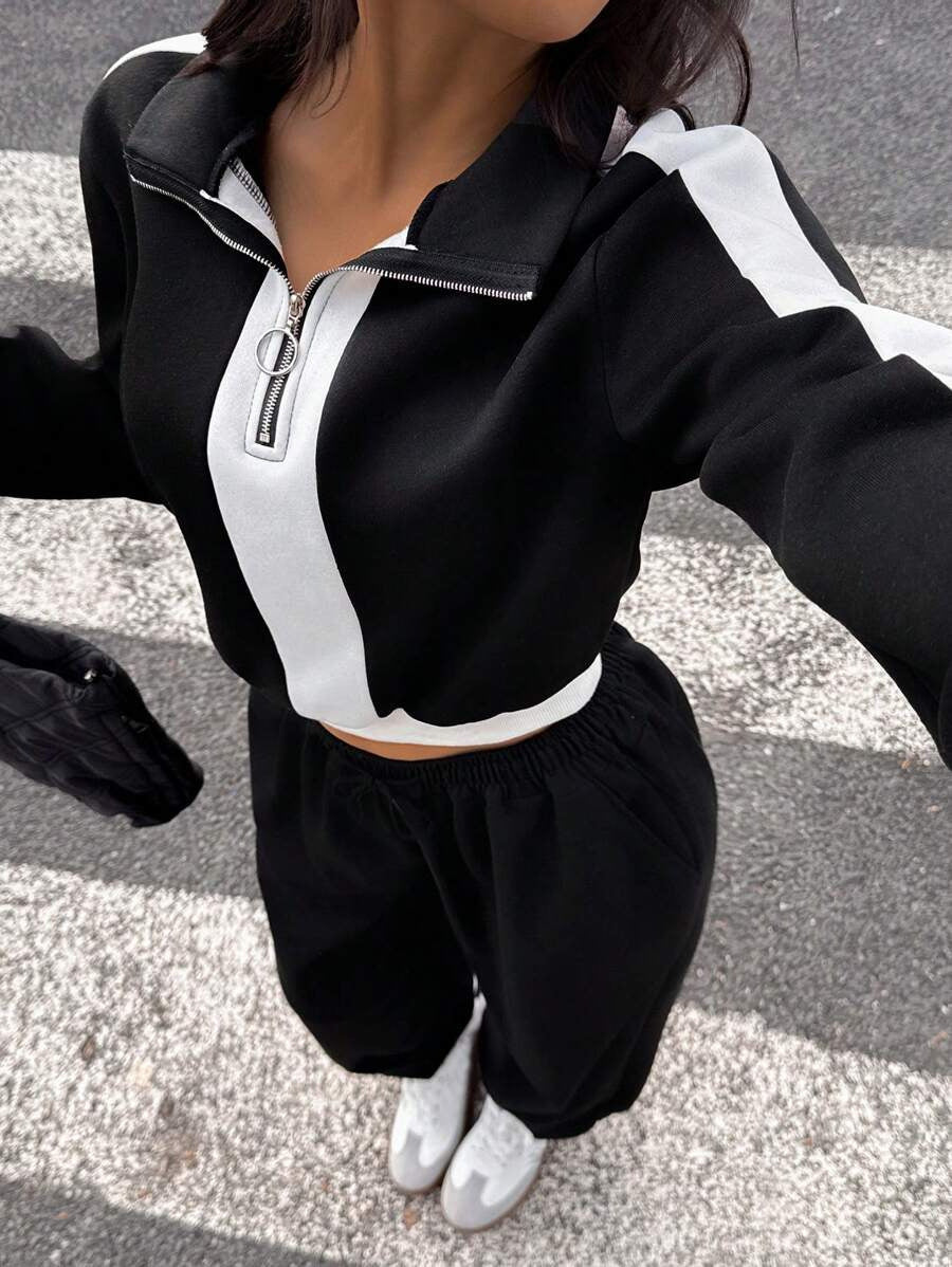 Damen kurzes Sweatshirt mit Halbreißverschluss und elastischer Bund Jogginghose Set Eichborn Berlin
