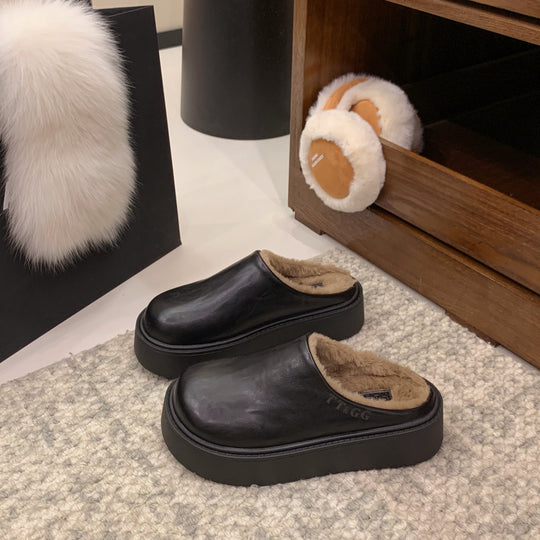 Damen gemütliche Fleece-Clogs mit rutschfester Sohle sowie weichem Kunstfell-Innenfutter EB