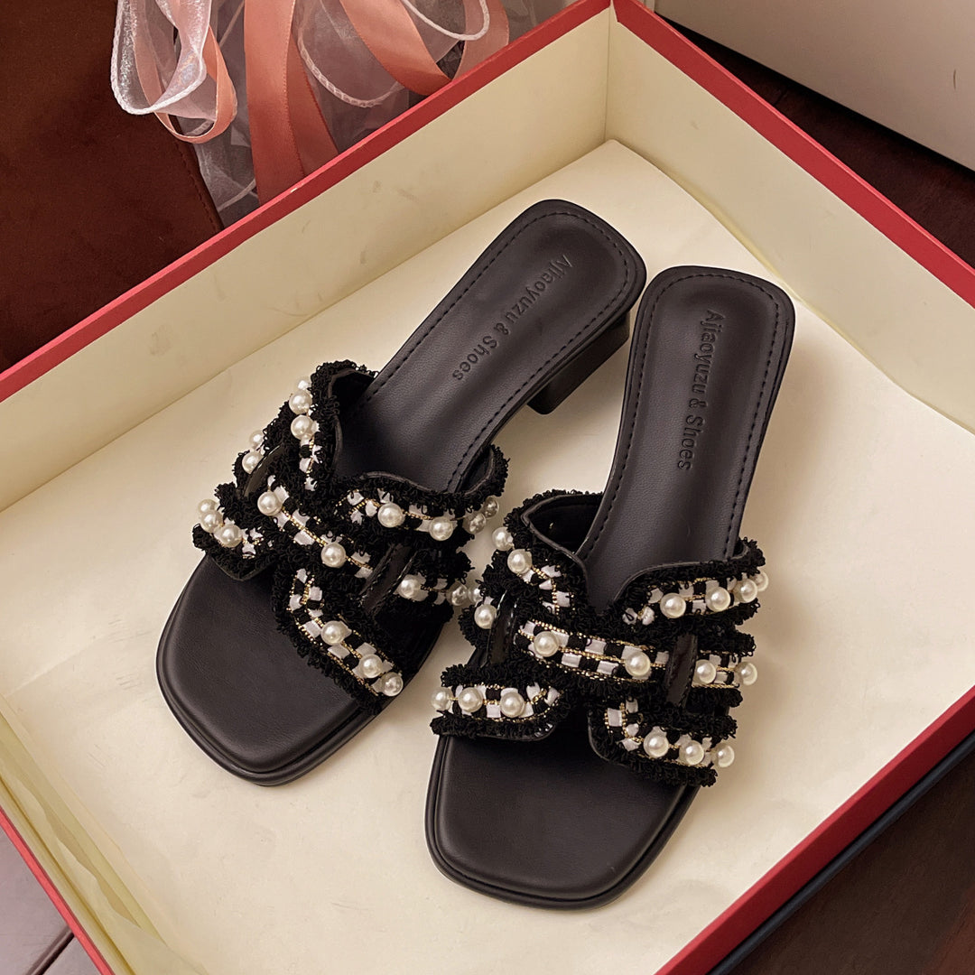 Damen Glamouröse Sandalen mit Perlenapplikationen und elegantem Blockabsatz EB