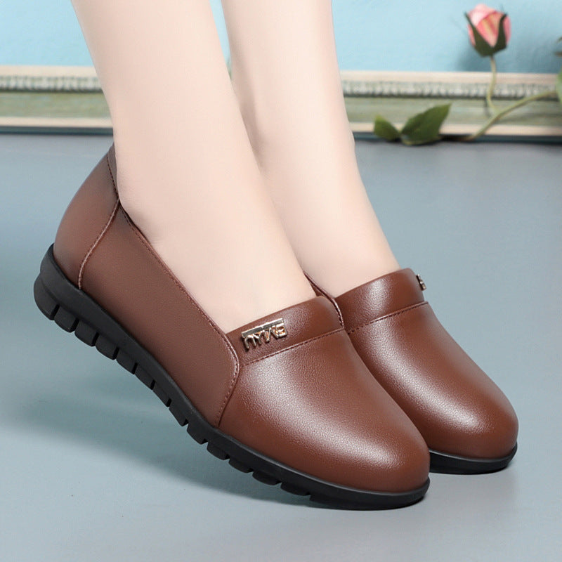 Damen Bequeme Slipper mit rutschfester Sohle und schlichtem Design EB