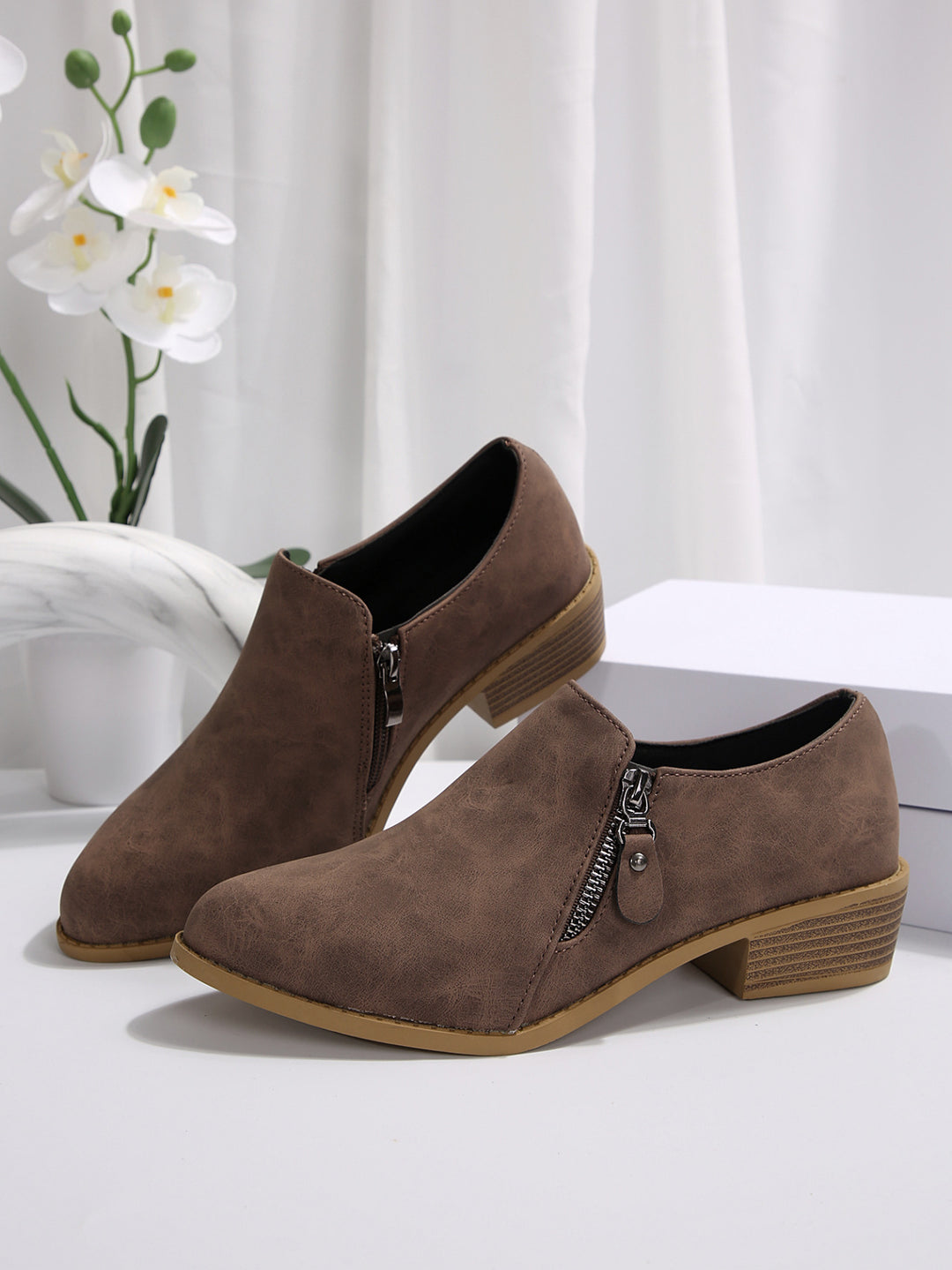Damen elegante Stiefeletten mit modischem Reißverschluss und komfortablem Blockabsatz EB
