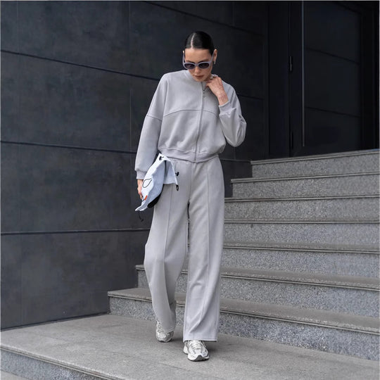 Damen nan zweiteiliges Velours-Loungewear-Set mit kurzem Zip-Hoodie und weiter Highwaist-Hose EB
