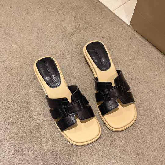 Damen Bequeme und stilvolle Mules mit moderne Prägung EB