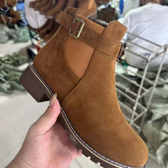 Damen Wildleder-Optik Chelsea-Stiefelette mit dekorativem Schnallenriemen, elastischem Einsatz und grober Profilsohle EB