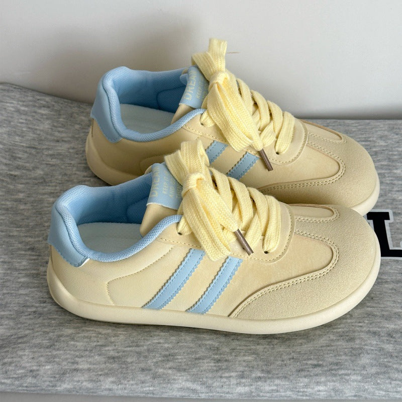 Damen Sportliche Sneakers mit weichem Obermaterial und atmungsaktiven Einsätzen EB
