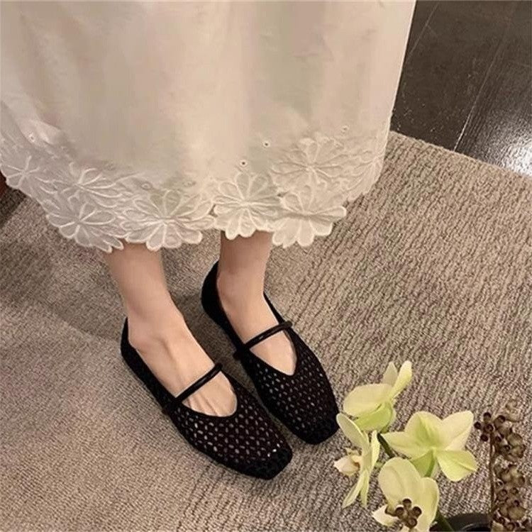 Damen Ballerina mit elegantem Riemchen EB