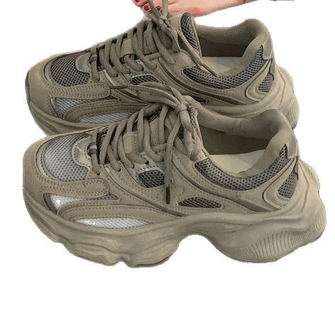 Damen Sportliche Sneakers mit dämpfender Sohle und atmungsaktivem Mesh-Obermaterial EB