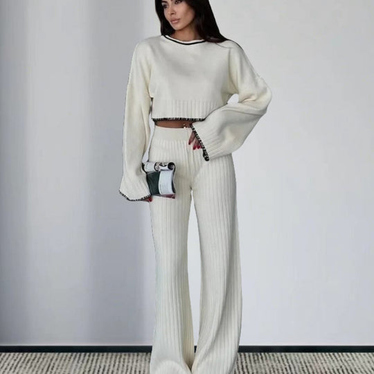 Damen elegantes Strickanzug mit weitem Bein und romantischen Ärmeln EB