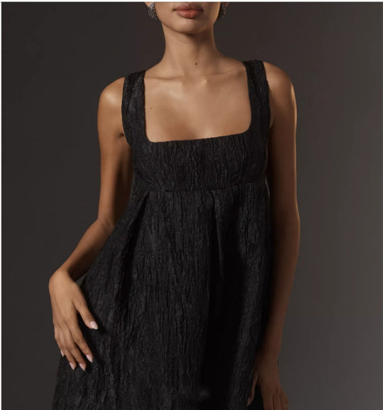 Damen Sommerkleid mit quadratischem Ausschnitt und voluminösem Schnitt EB
