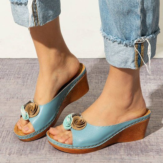 Damen Wedge-Pantoletten mit floralen Akzenten und gepolsterter Sohle EB