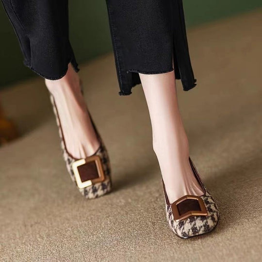 Damen Ballerina-Schuhe mit modischem Riemchen und eleganter Schnalle EB
