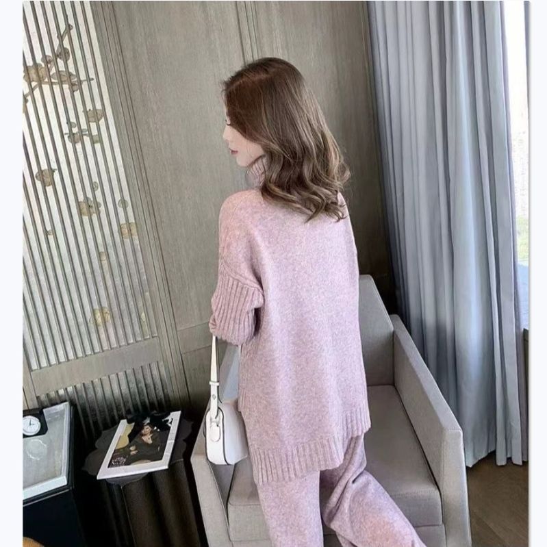 Damen Weicher Strickpullover mit hohen Kragen und lässigem Schnitt EB