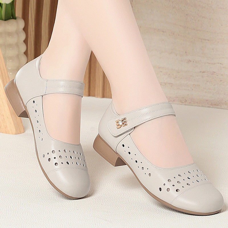 Damen Mary Jane Flatschuhe mit durchbrochenem Design und bequemem Riemen EB