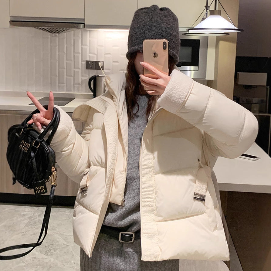 Damen Stylische und warme Pufferjacke mit hohem Kragen und praktischen Taschen EB