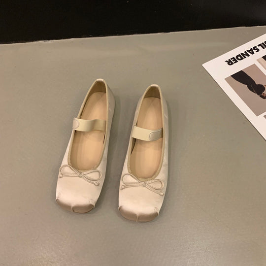 Damen Ballerinas mit verstellbarem Riemen und elegantem Schleifenakzent EB