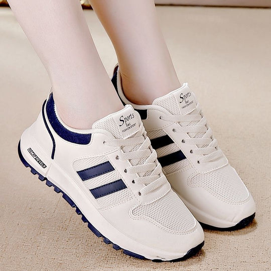 Damen Atmungsaktive Freizeitsneaker mit komfortablem Fußbett und rutschfester Sohle EB