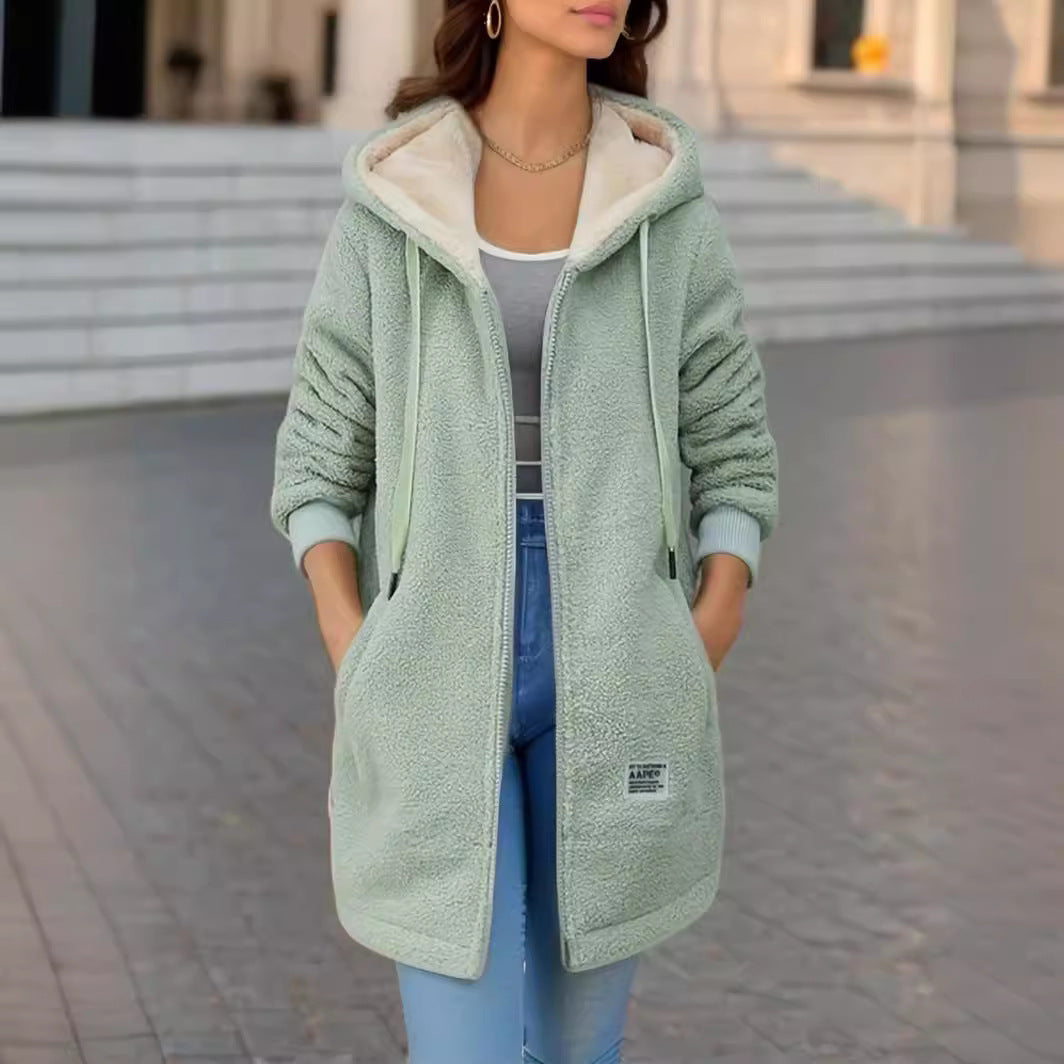 Damen Kuschelige Fleecejacke mit Kapuze und praktischen Taschen EB