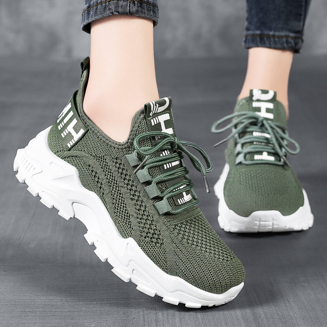 Damen nan nahtloser 3D-Strick Slip-On Sneaker mit elastischem Schlupfschaft, gepolsterter Fersenlasche und griffiger Hybridprofilsohle EB