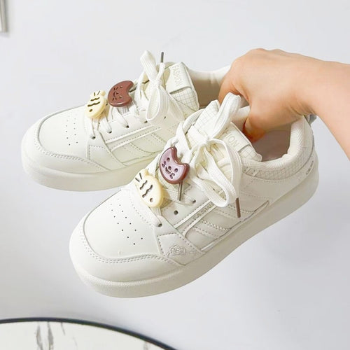 Damen Sneakers mit verspieltem Design und modischen Details EB