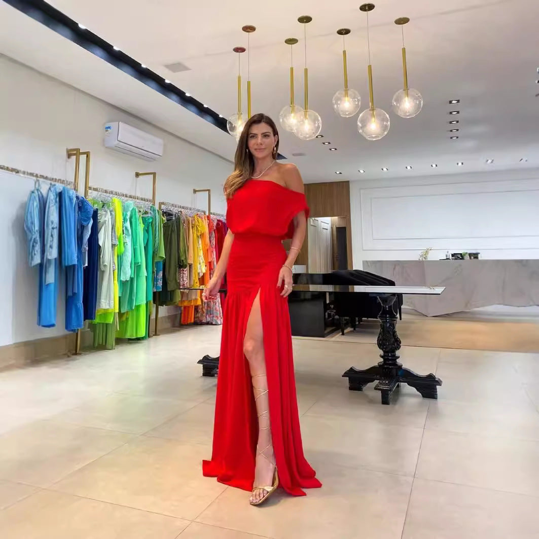Damen Asymmetrisches Maxikleid mit Schlitz und Schulterfreiem Design EB