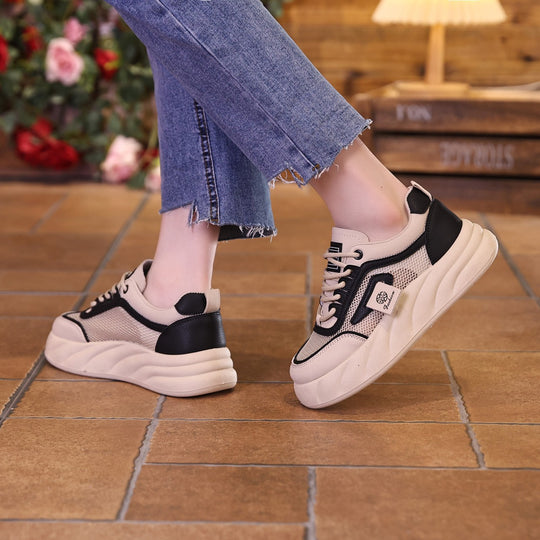 Damen Sportliche Sneaker mit atmungsaktiver Mesh-Oberfläche und dämpfender Sohle EB