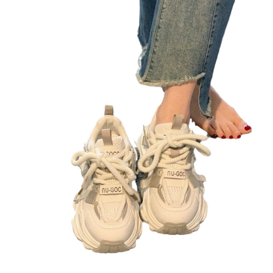 Damen Chunky-Sneaker mit atmungsaktiver Sohle und verstärktem Halt EB