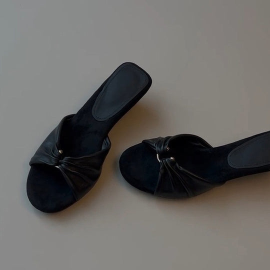 Damen Pantoletten mit elegantem Knoten-Design und komfortabler Fußbettgestaltung EB