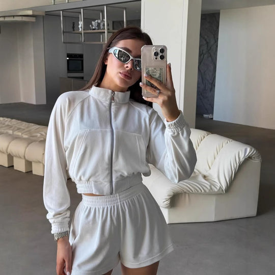 Damen Sportliches Loungewear-Set mit bequemer Jacke und Shorts EB