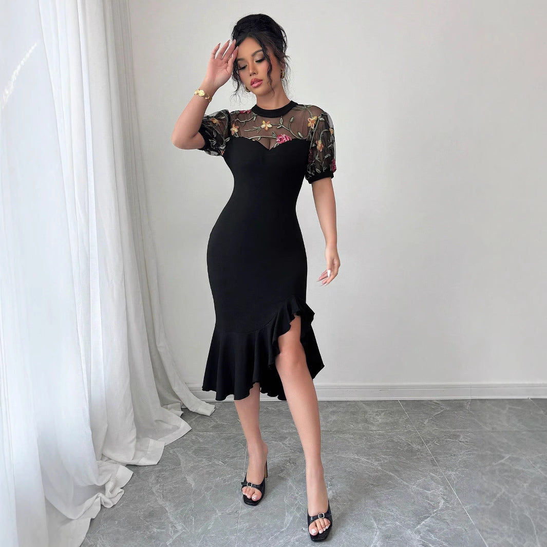 Damen Elegantes Kleid mit transparentem Spitzenoberteil und floralem Design EB