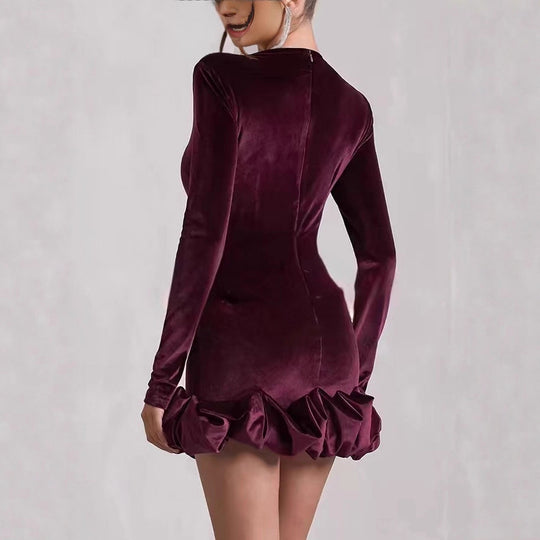 Damen Figurbetontes Cocktail-Minikleid aus Samt mit Volantkante und Langarm EB