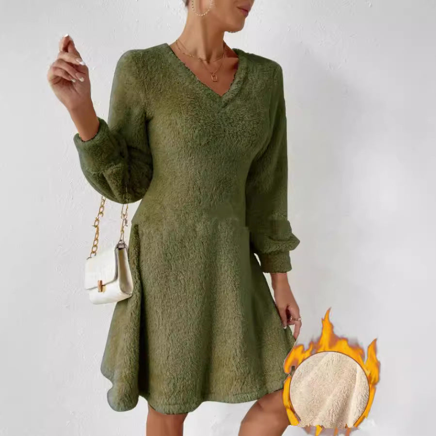 Damen fließendes V-Ausschnitt Kleid mit langen Ärmeln und weichem Fleece EB
