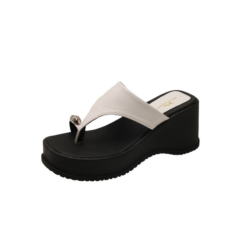 Damen Wedge-Sandaletten mit dekorativem Riemen und komfortablem Fußbett EB